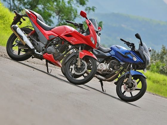 Hero honda karizma r vs bajaj pulsar 220 #6