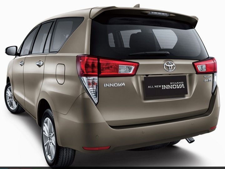 2016 Toyota Innova rear