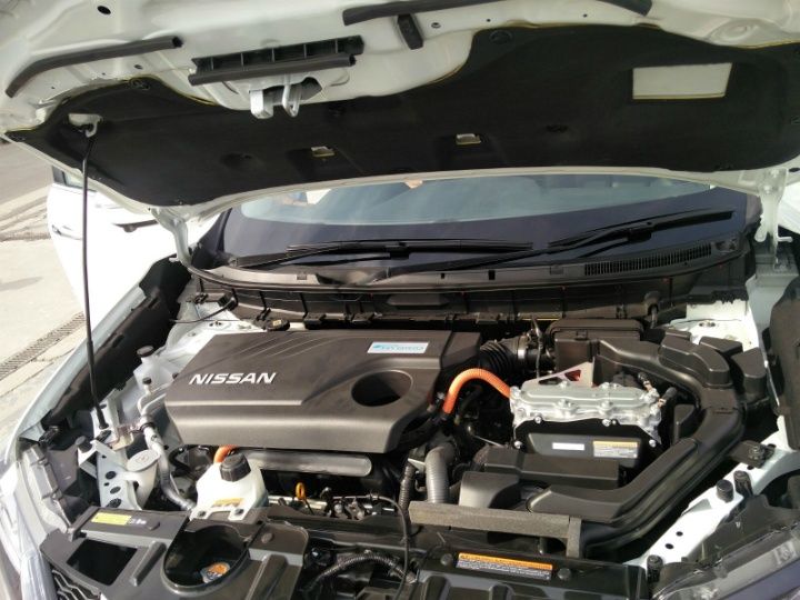 Nissan x trail india specifications