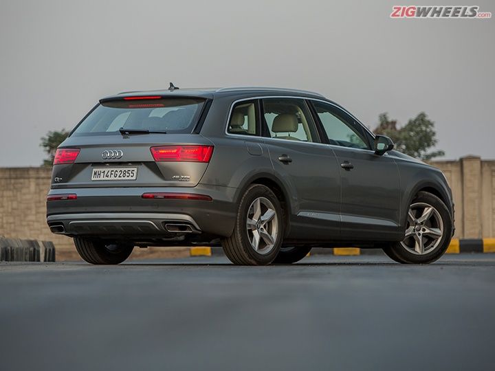 Rear design of 2016 Audi Q7